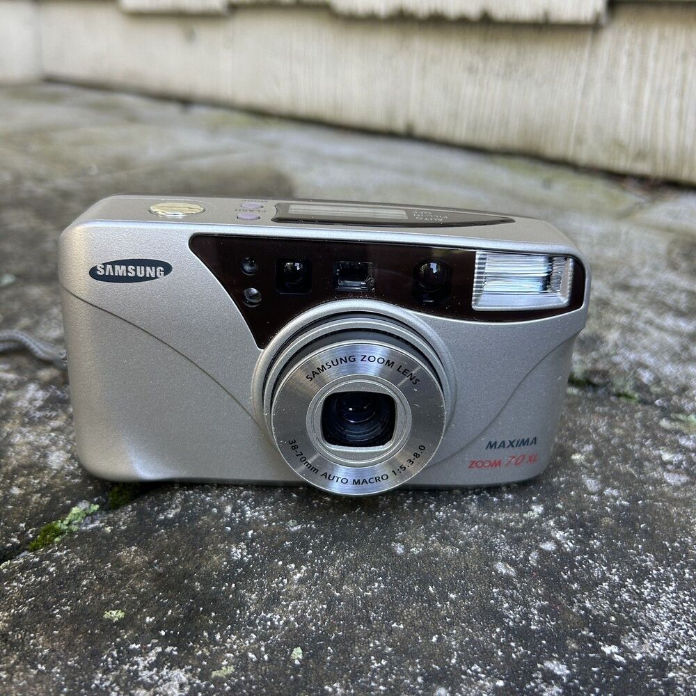 Y2K Samsung Maxima ZOOM 70 XL Film 35mm Vintage Camera 38-70mm Macro Zoom Lens